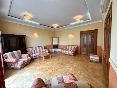квартира по адресу Новаковского ул., 8
