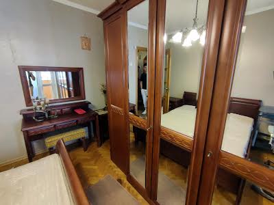 квартира за адресою Академіка Ромоданова вул. (Пугачова), 11