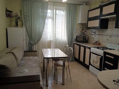 квартира за адресою Винна Гора вул., 8