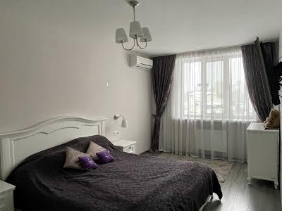 квартира за адресою Боголюбова вул., 7