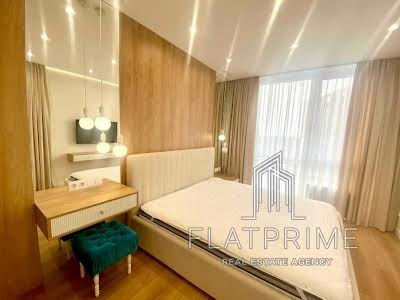 квартира за адресою Зарічна вул., 6