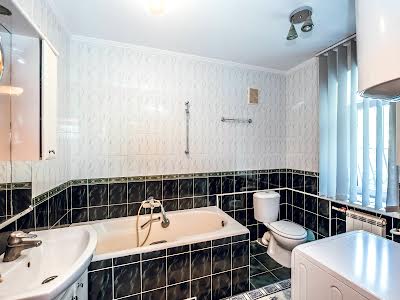квартира по адресу Рожівська, 8