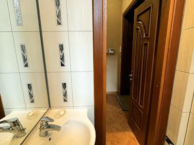 квартира по адресу Новаковского ул., 8