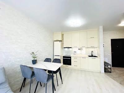 квартира за адресою Родини Крістерів вул., 16