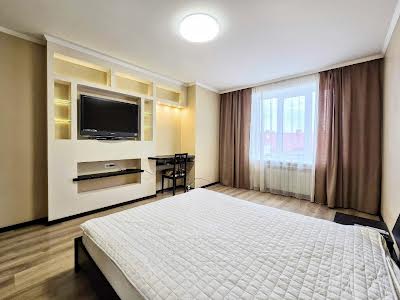 квартира за адресою Зарічанська вул., 57/1