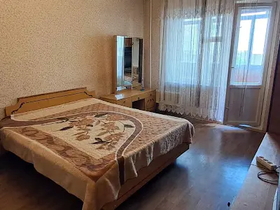 квартира за адресою Хорольська вул., 5