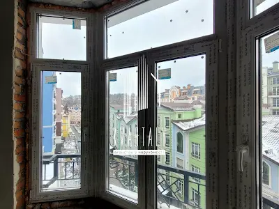 квартира за адресою Дегтярна вул., 19