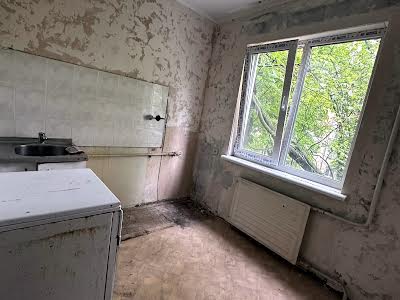 квартира за адресою Євгена Танцюри вул., 19