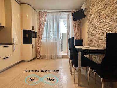 квартира за адресою Лесі Українки вул., 19