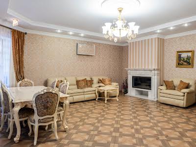 дом по адресу Лісова, 13
