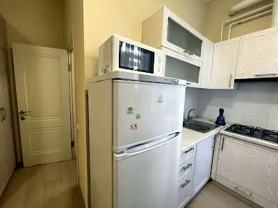 квартира за адресою Володимира Антоновича вул. (Свердлова), 66