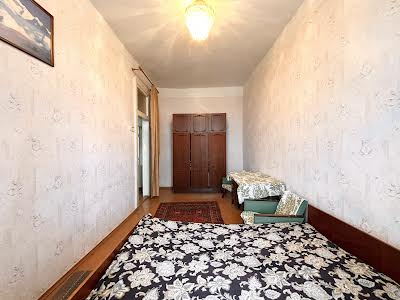 квартира за адресою Семафорна вул., 3