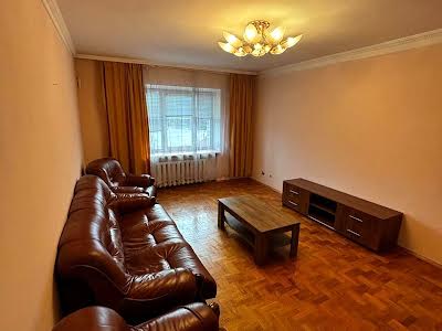 квартира за адресою Ревуцького вул., 5