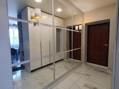 квартира по адресу Кобилянської ул., 1