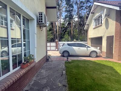 будинок за адресою Лісова вул.