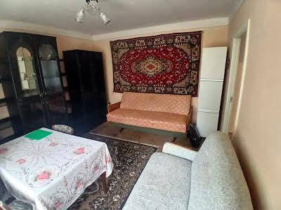 квартира по адресу Миколайчука ул., 28