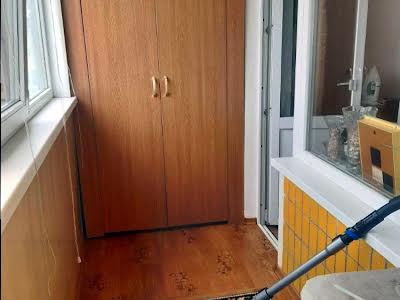 квартира за адресою Героїв просп., 33