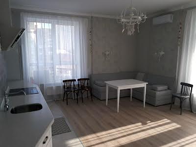 квартира по адресу Леси Украинки бульв., 7в