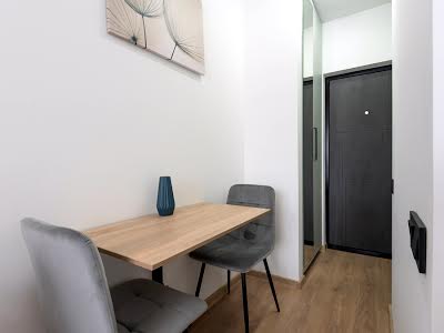 квартира за адресою Шолуденка вул., 30