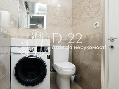 квартира по адресу Ревуцкого ул., 40-Г
