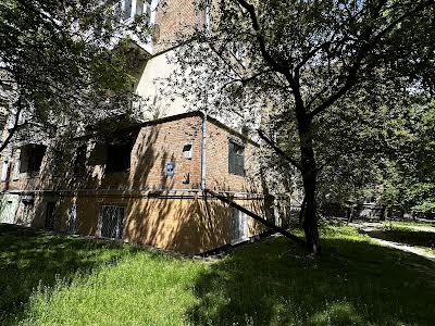 квартира за адресою Авіаконструктора Антонова вул., 10