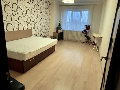 квартира по адресу Печерская ул., 2
