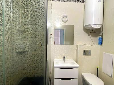 квартира за адресою Регенераторна вул., 4