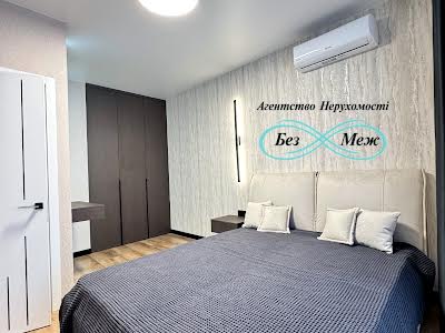 квартира по адресу Радісна, 4