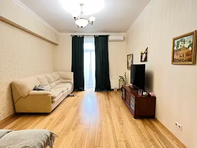 квартира за адресою Будівельників вул., 30