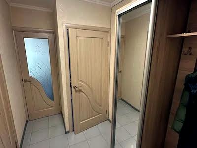 квартира по адресу Жилянская ул., 76
