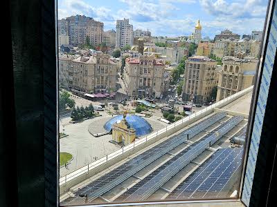 коммерческая по адресу Незалежності пл., 2