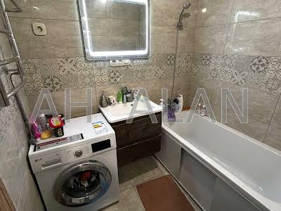 квартира по адресу Радистов ул., 30