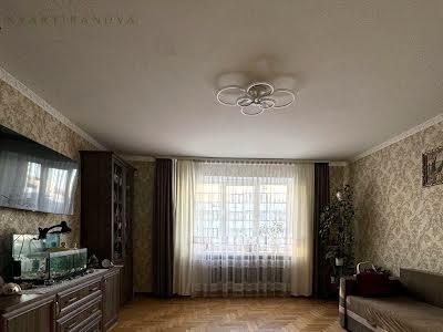 квартира по адресу Окуневского ул., 3