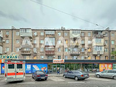 квартира за адресою Профспілок пл., 3