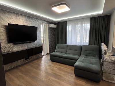 квартира по адресу Краковская ул., 27а