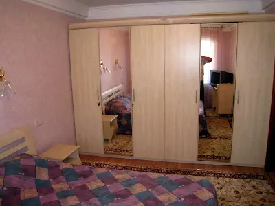 квартира за адресою Раїси Окіпної вул., 7