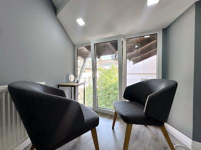 квартира за адресою Пантелеймона Куліша вул., 11