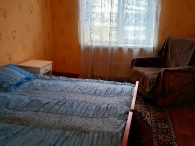 квартира за адресою Чарівна вул., 107
