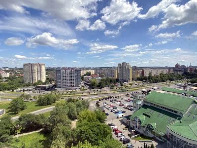 квартира за адресою Віктора Чукаріна вул., 6