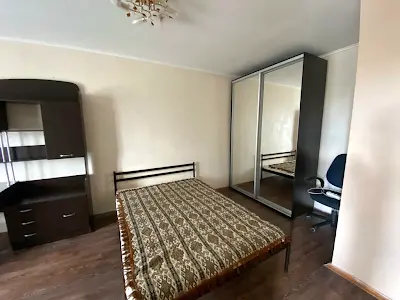 квартира за адресою Зоологічна вул., 4-А