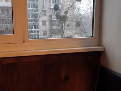 комната по адресу Авиаконструктора Антонова ул., 7