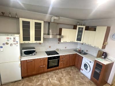 квартира по адресу Миколы Бажана просп., 10
