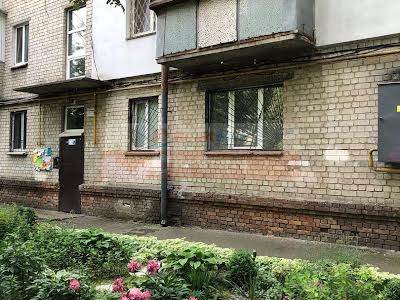 квартира за адресою Дегтярівська вул., 30