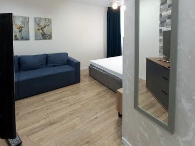 квартира за адресою Корольова вул., 4