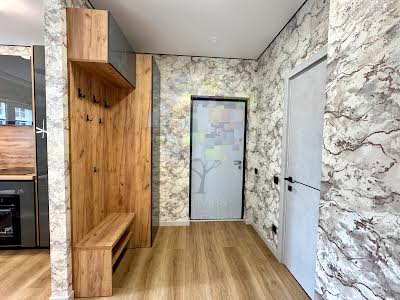квартира за адресою Михайла Максимовича вул. (Онуфрія Трутенка), 24-Б