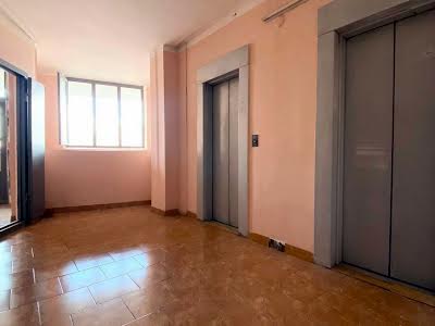 квартира по адресу Олены Пчилки ул., 2