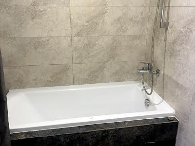квартира за адресою Соборна вул., 126