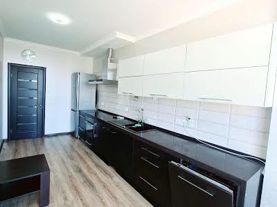 квартира за адресою Драгоманова вул., 2