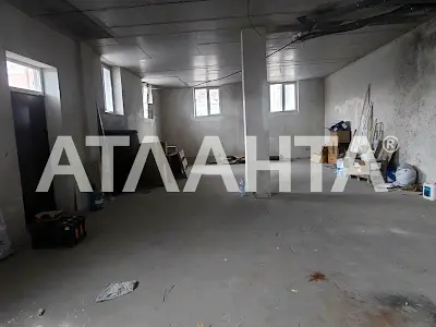 комерційна за адресою Лугова вул., 3б