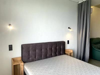 квартира за адресою Олени Теліги вул., 25